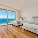 Le Maison Deluxe Madeira - Where Peace Is Breathed And Luxury Is Felt! Villa Ribeira Brava