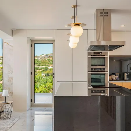 Le Maison Deluxe Madeira - Where Peace Is Breathed And Luxury Is Felt! Ribeira Brava