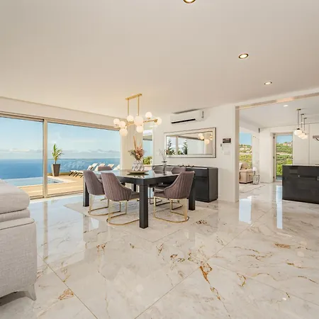 Le Maison Deluxe Madeira - Where Peace Is Breathed And Luxury Is Felt! Ribeira Brava