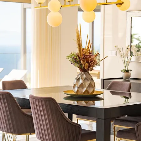 Le Maison Deluxe Madeira - Where Peace Is Breathed And Luxury Is Felt! *