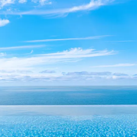 Le Maison Deluxe Madeira - Where Peace Is Breathed And Luxury Is Felt! * Ribeira Brava