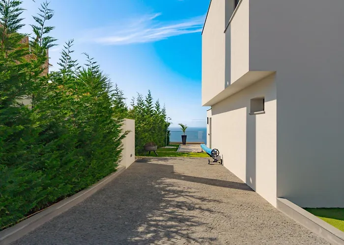 Le Maison Deluxe Madeira - Where Peace Is Breathed And Luxury Is Felt! Willa *